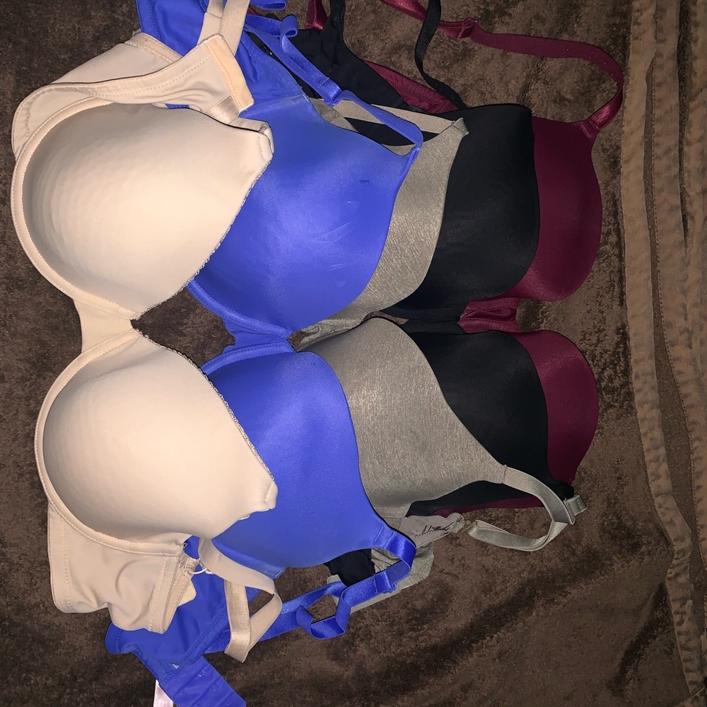 Victoria secret bra’s 34dd